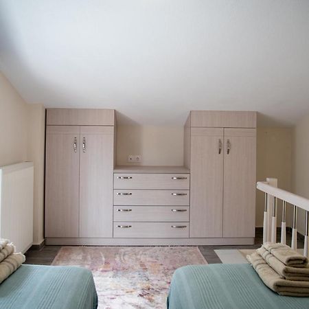 Villa Serafima Nikiti  Exteriér fotografie